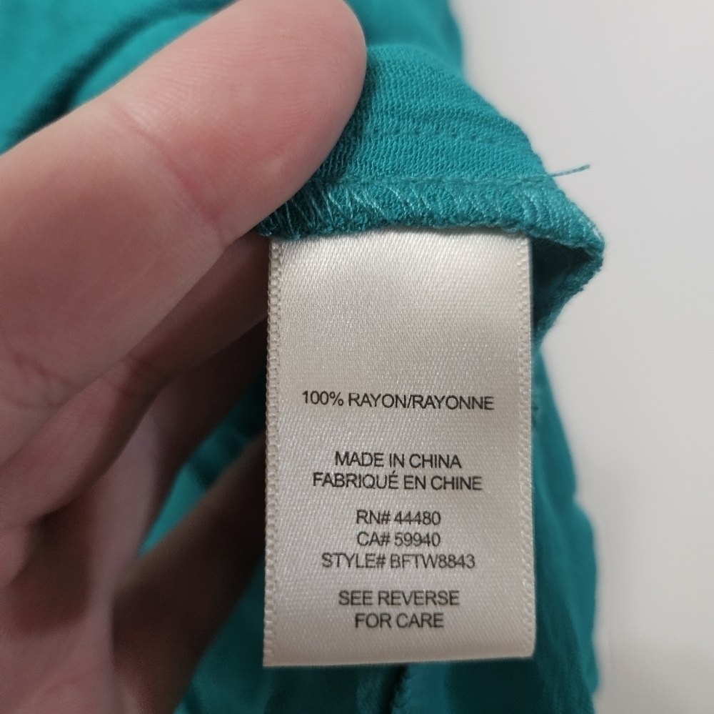 Love,Fire Teal Sleeveless Front Pleat Top! - Picture 3 of 5